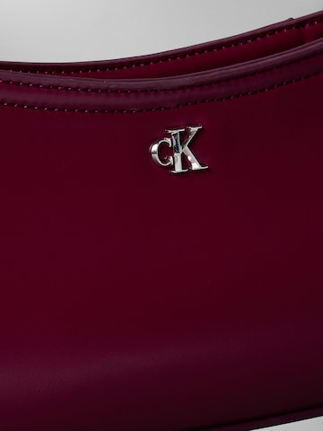 Calvin Klein Наплечная сумка в Красный