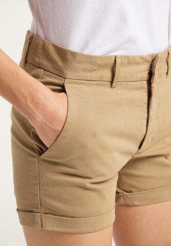 DreiMaster Vintage Slimfit Shorts in Beige