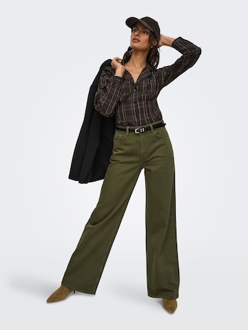 JDY Regular Jeans 'CARINA' in Groen