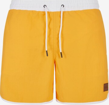 Shorts de bain 'Retro' Urban Classics en jaune : devant