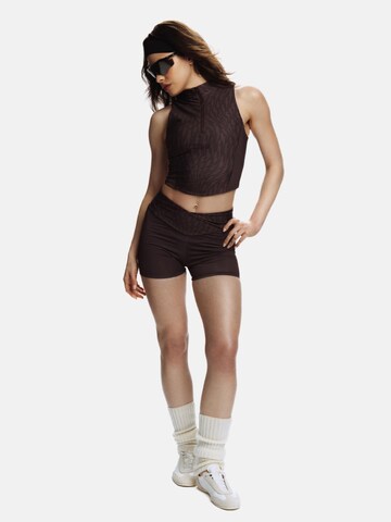EKCENTRIK Slim fit Workout Pants 'Choco Brown' in Brown