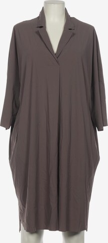 OSKA Dress in XXL in Grey: front