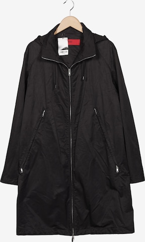 HUGO Mantel M in Schwarz: Vorderseite