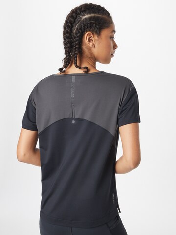 UNDER ARMOUR Functioneel shirt 'Rush' in Zwart