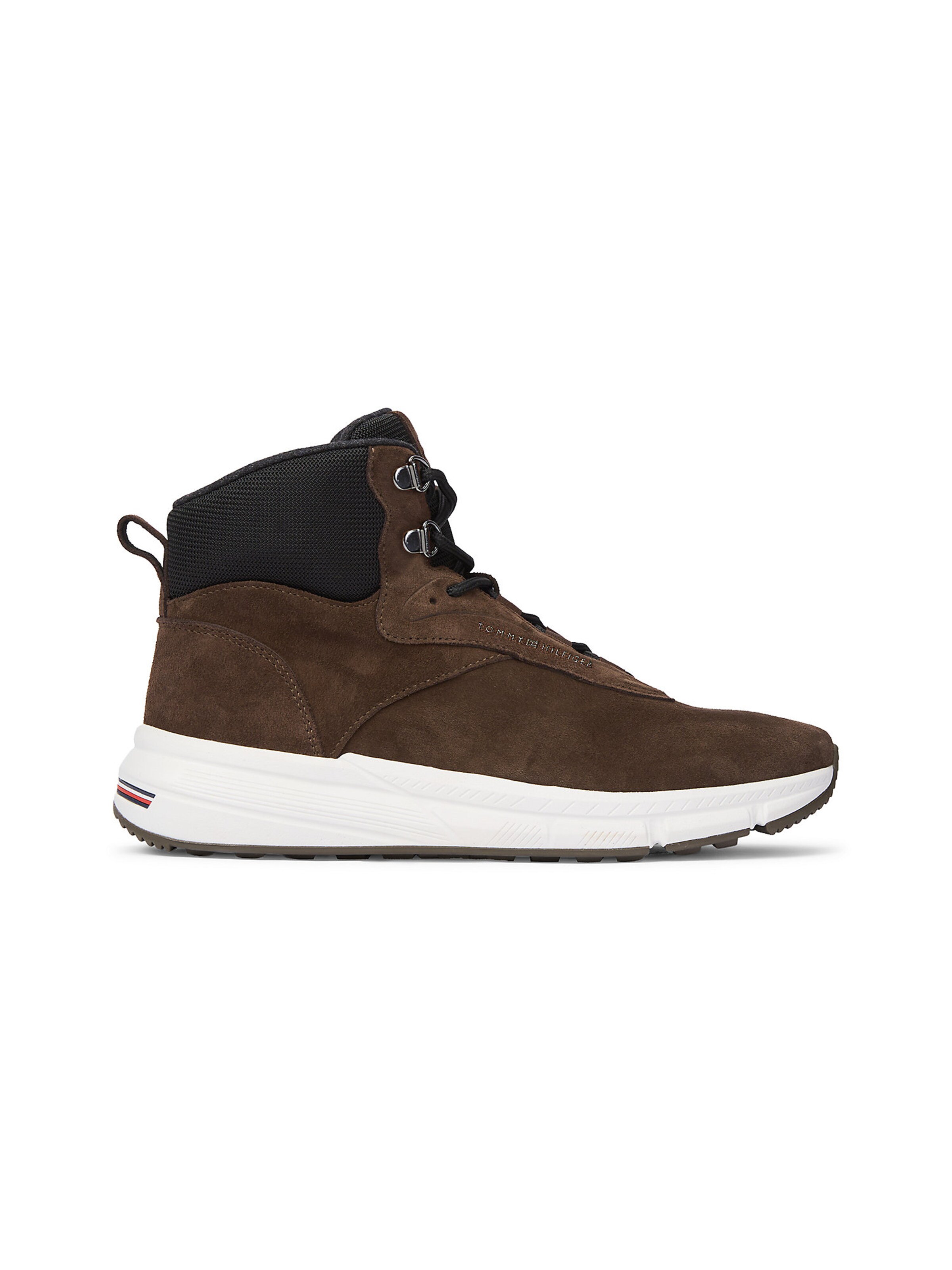 TOMMY HILFIGER Chukka Boots in Brown