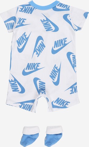 Nike Sportswear Set in Weiß