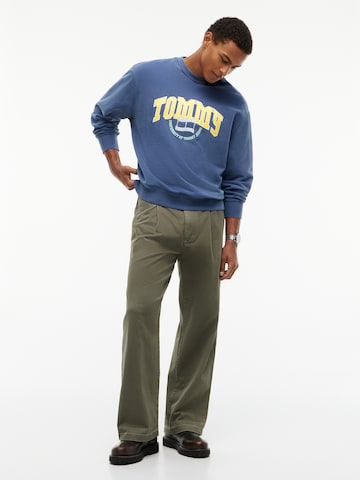 Tommy JeansSweater majica 'Varsity Crest' - plava boja