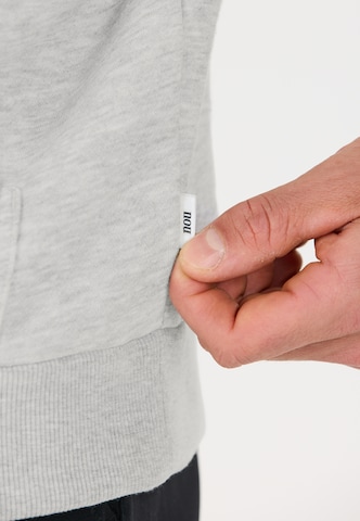 NOU Sweatjacke 'Regent V2' in Grau