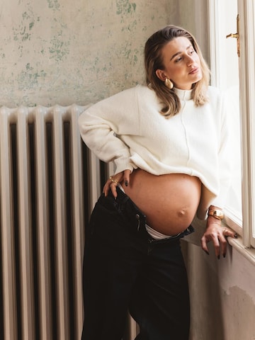 balta Tatiana Zidekova Megztinis