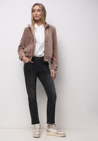 STREET ONE Tapered Jeans in Black