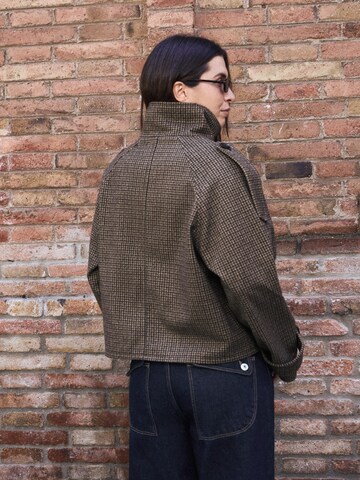 Bershka Between-season jacket in Brown: back