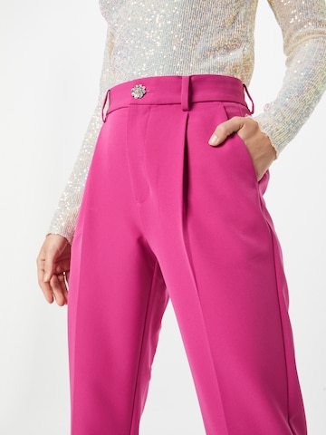 Custommade Regular Pleated Pants 'Pianora' in Pink