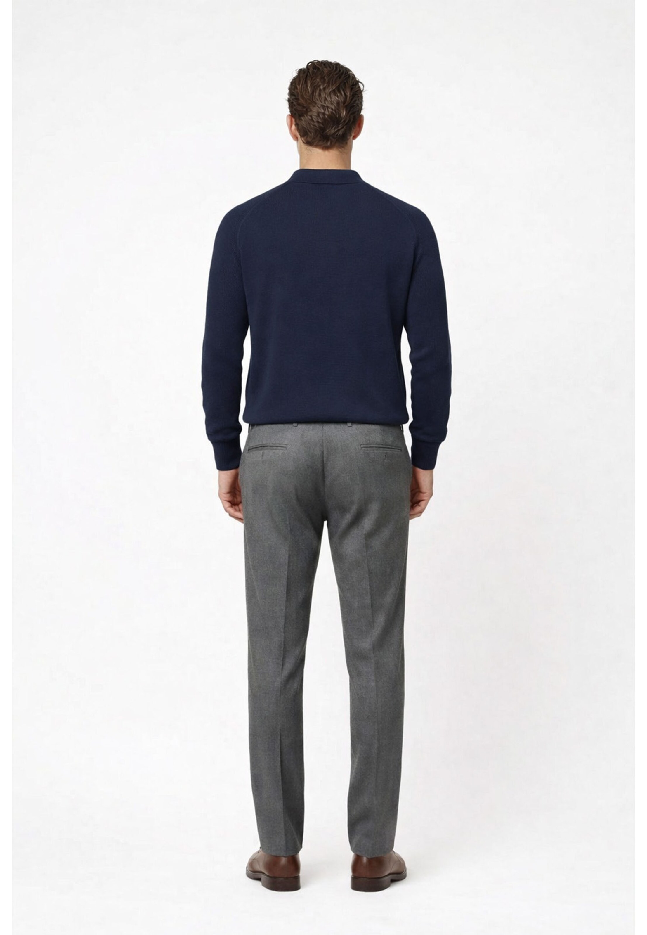 Pulover de la Felix Hardy pe albastru