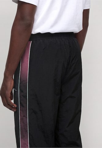 Karl Kani Baggy Trousers in Black