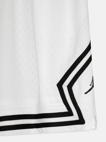 Jordan Loosefit Shorts 'DIAMOND' in Weiß