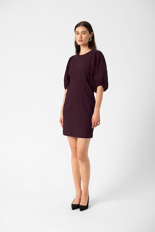 SOAKED IN LUXURY Jurk 'SLMaybel Zazu' in Rood