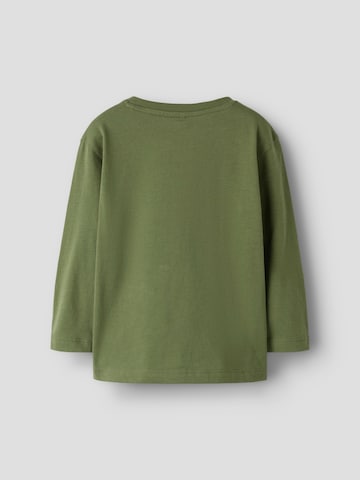 NAME IT Тениска 'NMMBERLAN' в зелено