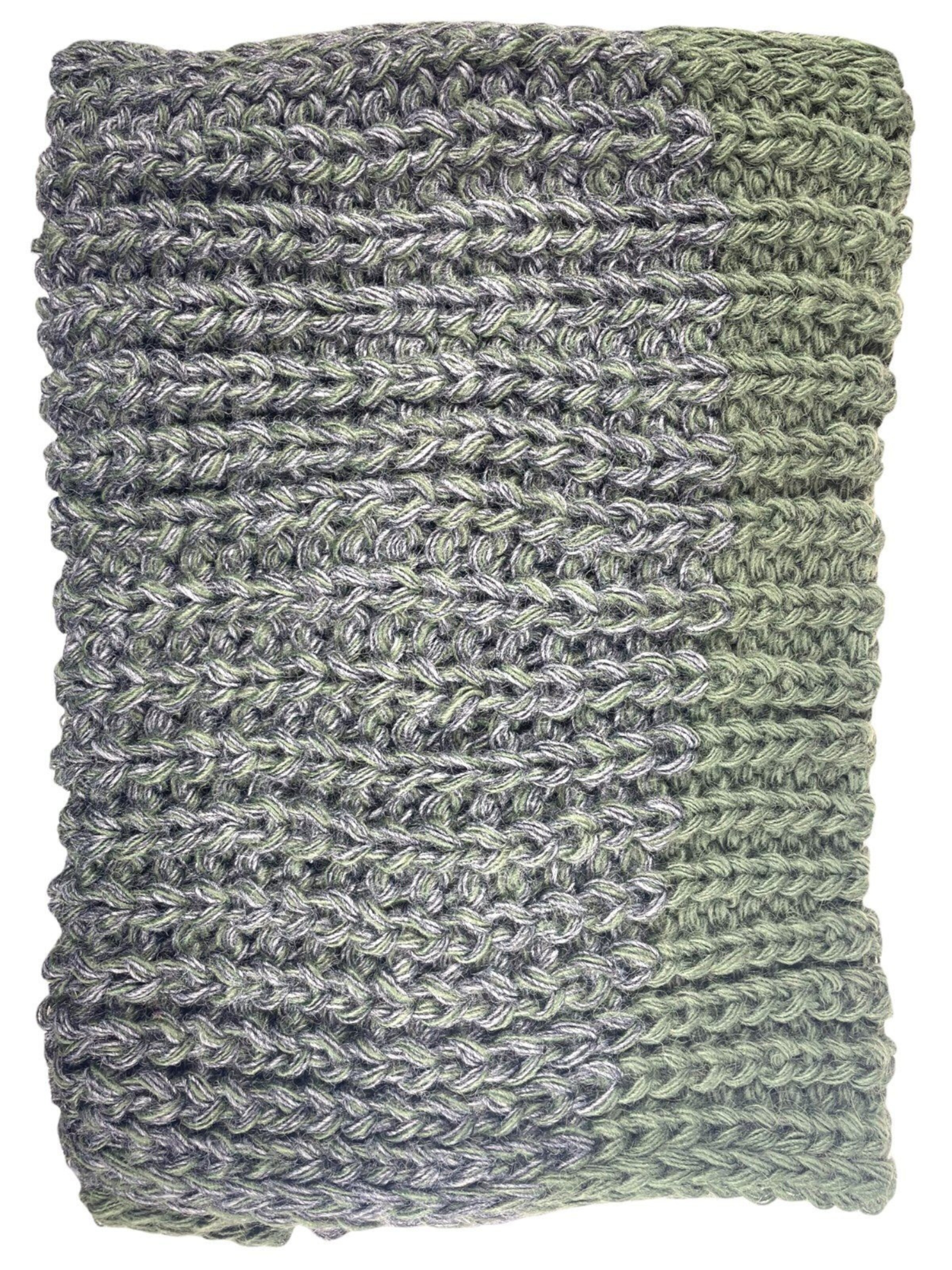 Kumixi Beanie 'Set: Mütze & Loop Schal' in Green