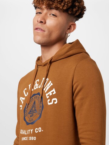 JACK & JONES Sweatshirt in Braun