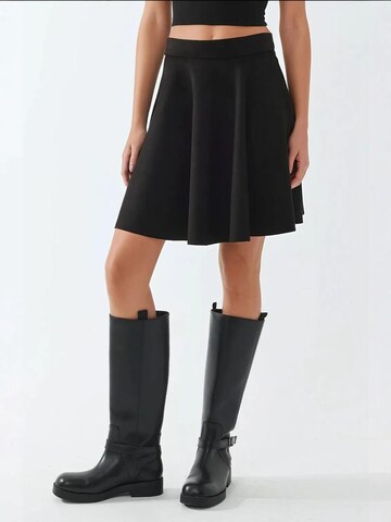 Hiccup Rok in Zwart: voorkant