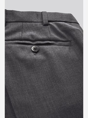 Meyer Hosen Regular Pants in Grey