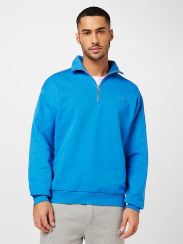 Les Deux Sweatshirt in Blue: front