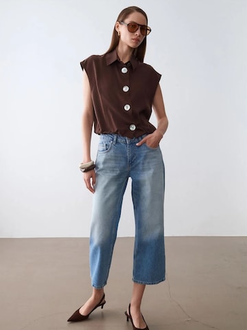Camicia da donna di Dilvin in marrone: frontale