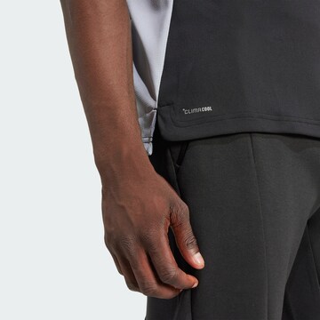 ADIDAS PERFORMANCE Λειτουργικό μπλουζάκι 'Tech Apparel' σε μαύρο