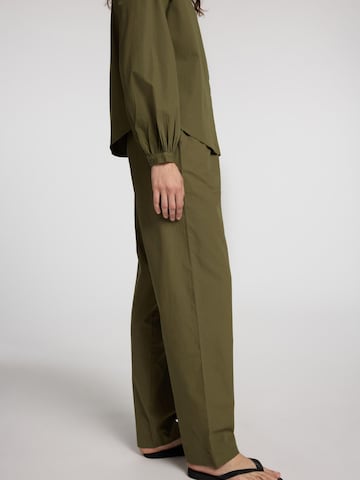 Regular Pantalon SELECTED en vert