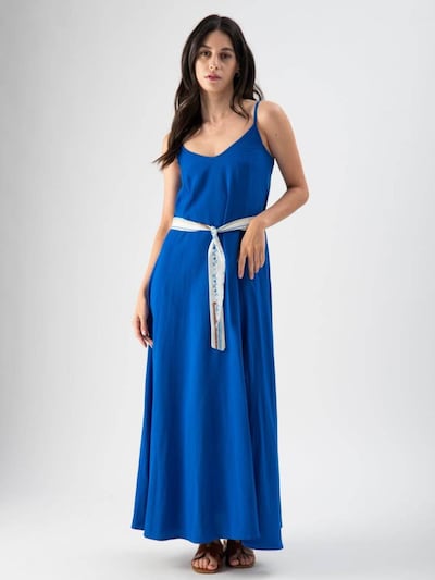 Abito 'Long dress with patterned sash' MND di colore blu reale, Visualizzazione prodotti
