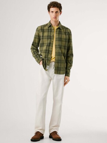 Pepe Jeans Regular fit Button Up Shirt 'Caster' in Green