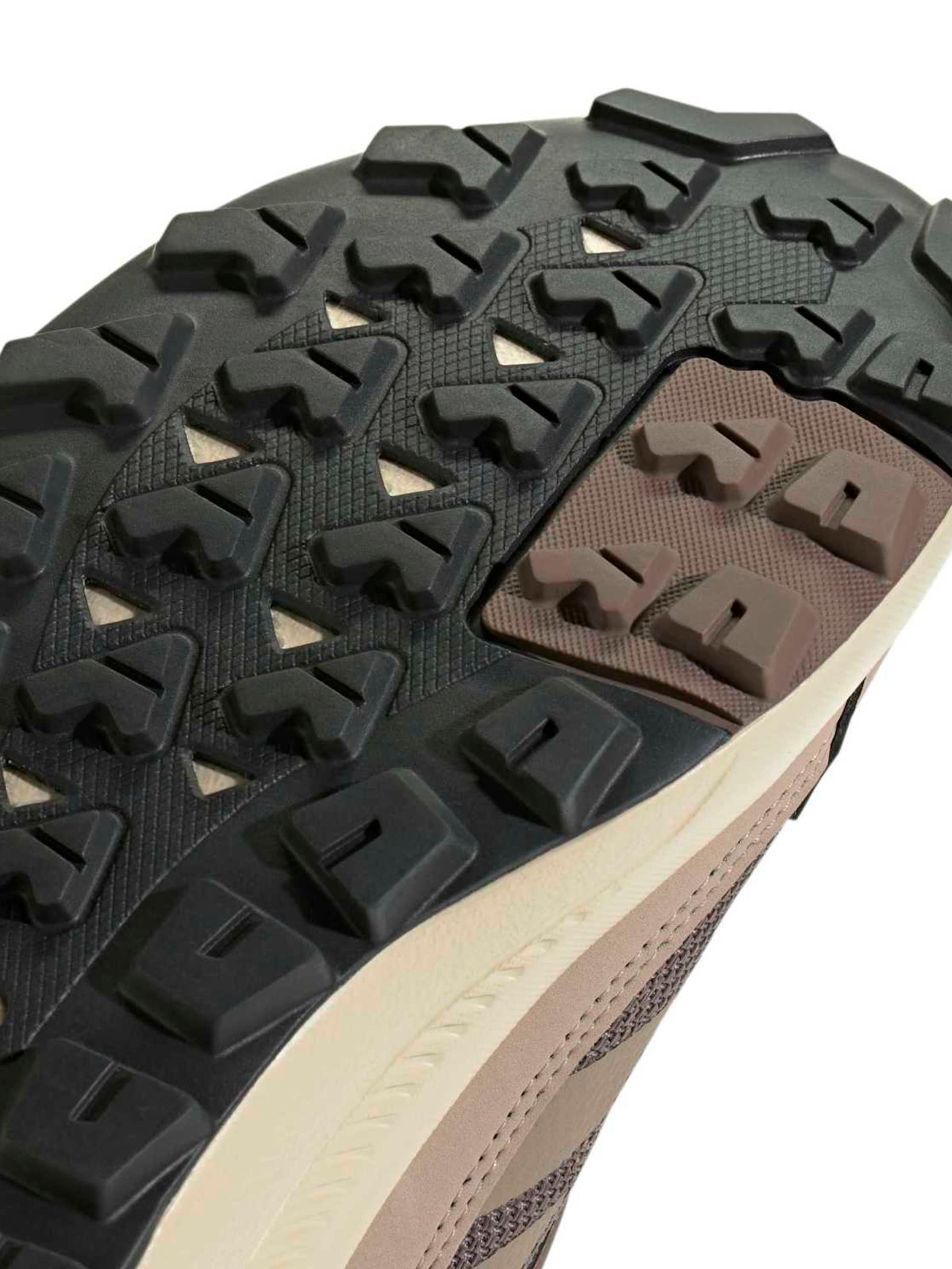 ADIDAS TERREX - Botas 'ANYLANDER' en marrón