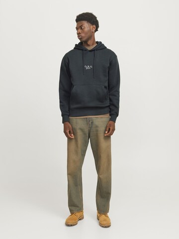 JACK & JONES Sweatshirt in Grau