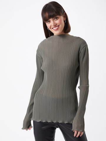 PATRIZIA PEPE - Blusa 'Camicia' en gris: frente