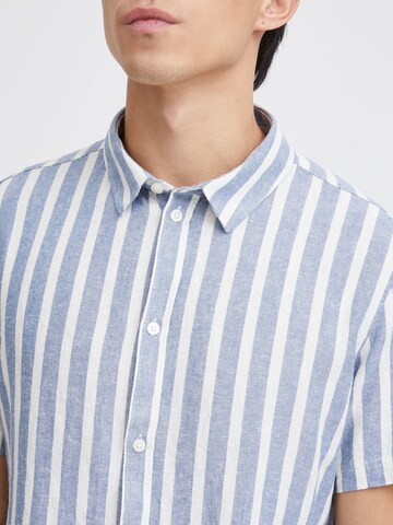 11 Project - Ajuste regular Camisa ' PROCHY ' en azul
