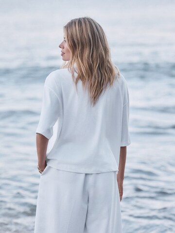 T-shirt Next en blanc