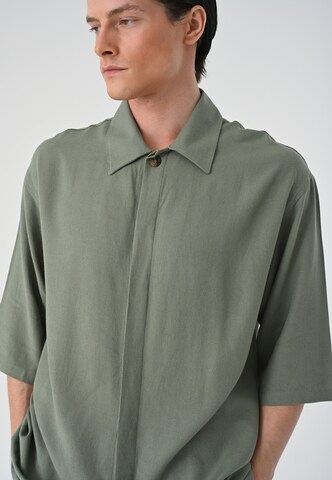 Antioch - Ajuste confortable Camisa en verde