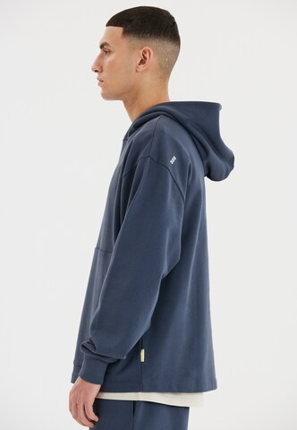 SOS Sweatshirt 'Bovec' in Blauw