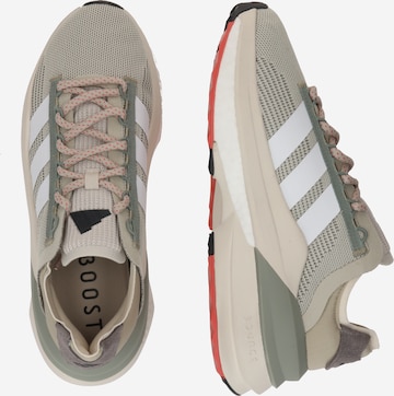 Chaussure de course 'Avryn' ADIDAS PERFORMANCE en gris