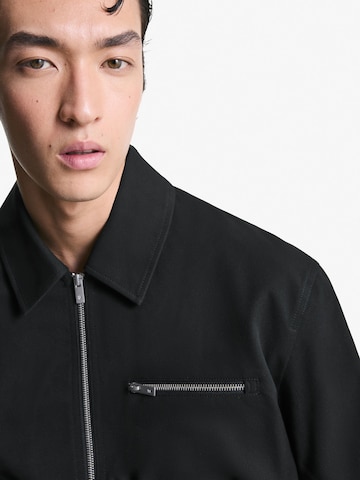 Veste mi-saison Bershka en noir