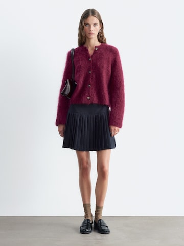 Cardigan & Other Stories en rose