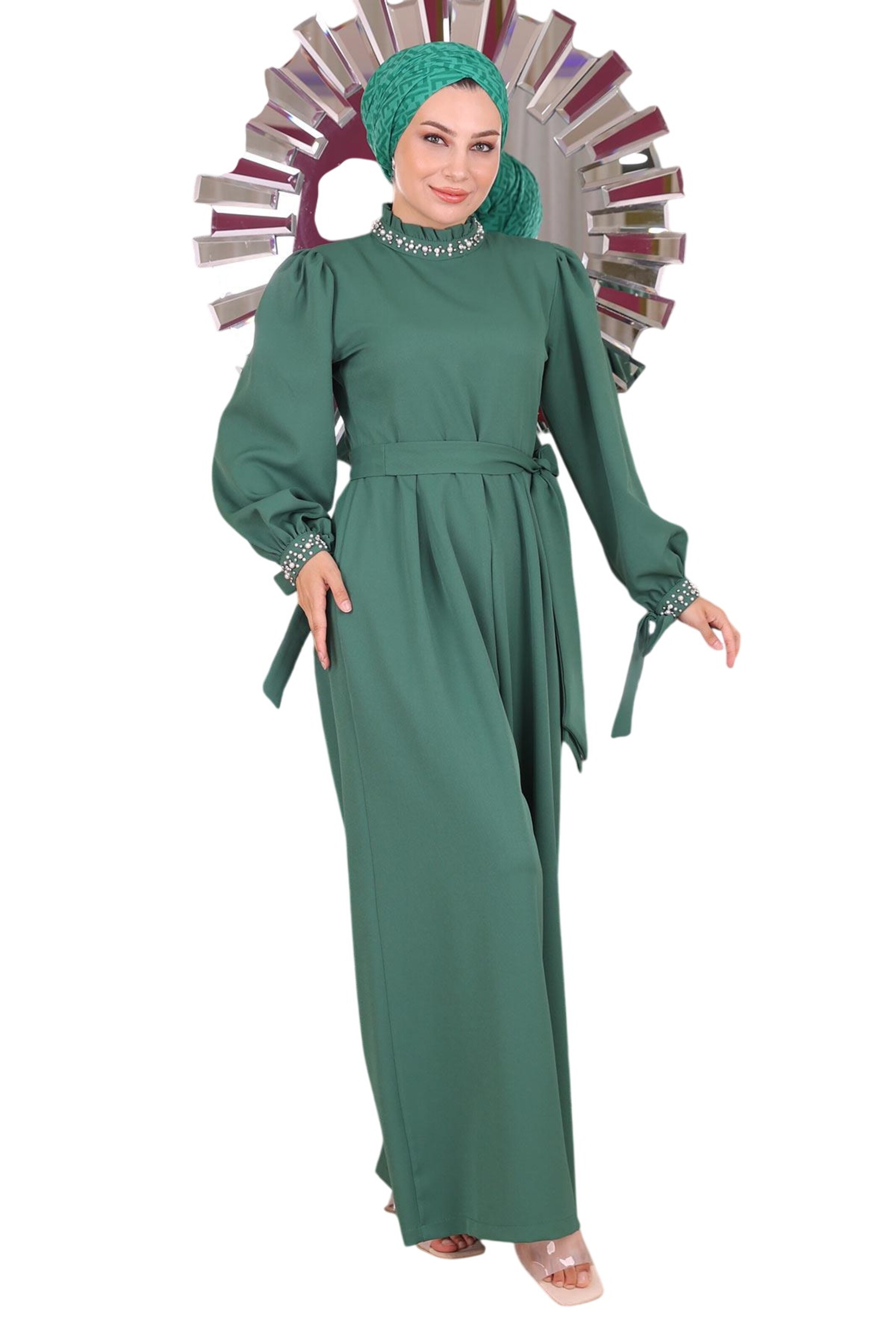 MODAMIHRAM Jumpsuit in Groen