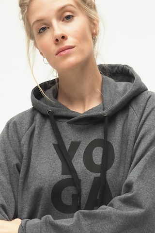 Kismet Yogastyle Athletic Sweatshirt in Grey