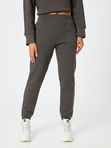 Casall Workout Pants in Grey: front