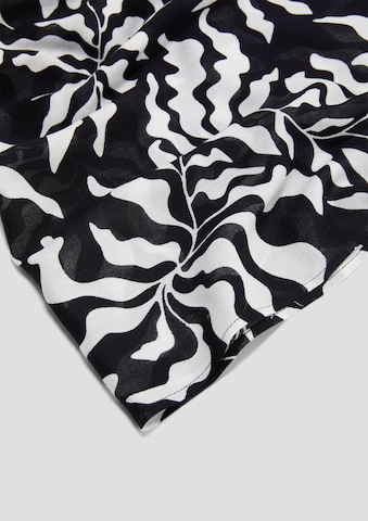 s.Oliver Scarf in Black