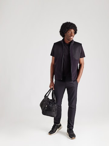 BOSS Футболка в Черный