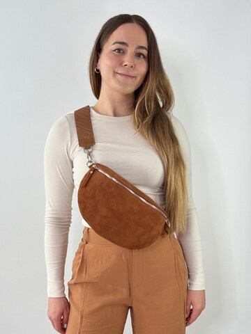 Marsupio 'ARIA large' di lePelou in marrone