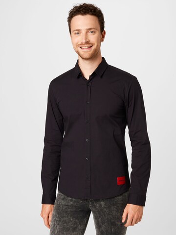 HUGO Slim fit Skjorta 'Ero3' i svart: framsida