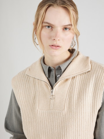 b.young Pullover 'Onema' i beige