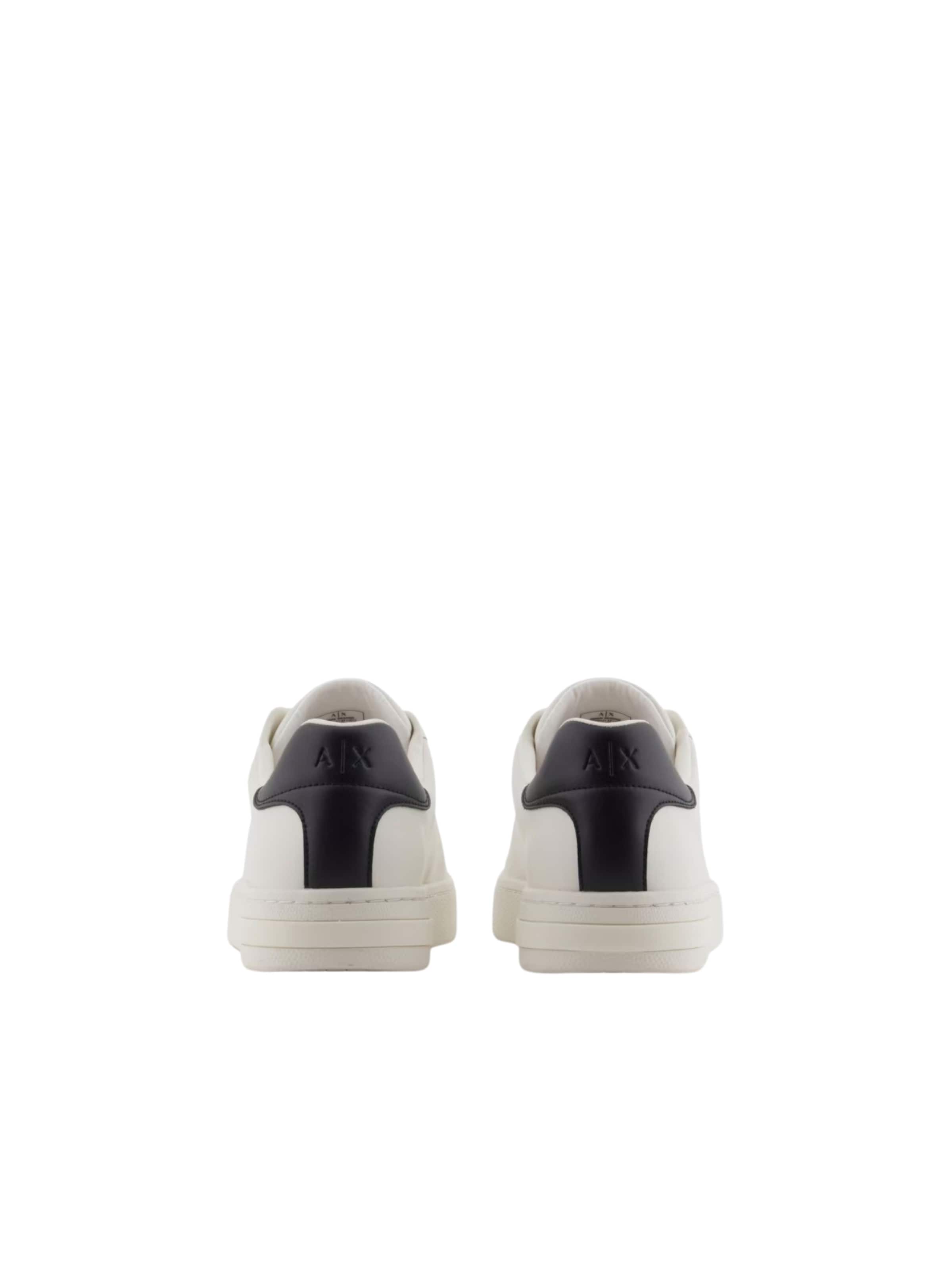 Baskets basses ARMANI EXCHANGE en blanc